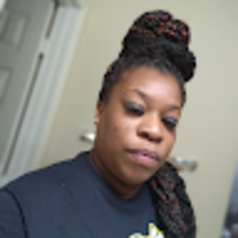 Meet your Posher, Regina